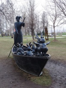 Альбом отзыва "Москва в необычных скульптурах и памятниках."
