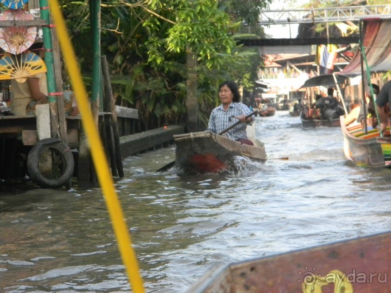 Плавучий рынок.