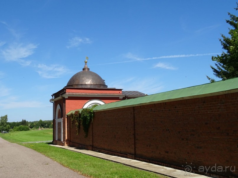 "Не даром помнит вся Россия про день Бородина"....