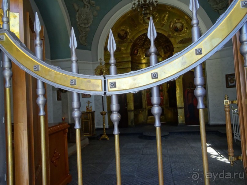 "Не даром помнит вся Россия про день Бородина"....