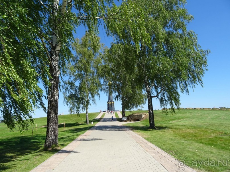 "Не даром помнит вся Россия про день Бородина"....