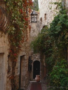 Жемчужина Лазурного берега - средневековая деревня Эз.