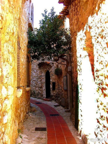 Жемчужина Лазурного берега - средневековая деревня Эз.