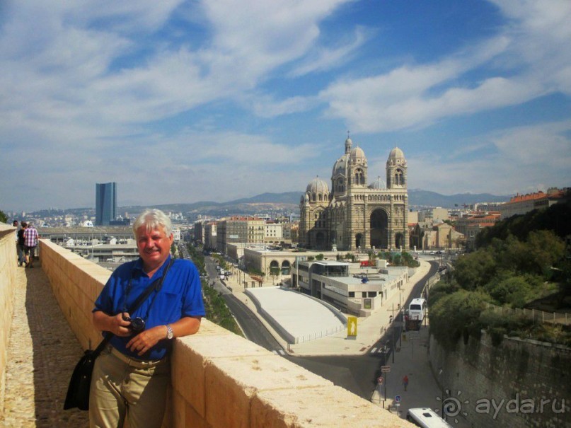 Во время Великой Французской революции форт Сен-Жан использовался в качестве тюрьмы. Среди его пленников Людовик Филипп II, Герцог Орлеанский, и двое его сыновей, Луи-Чарльз, граф Божоле, и Антуан Филипп, герцог Монпенсье.