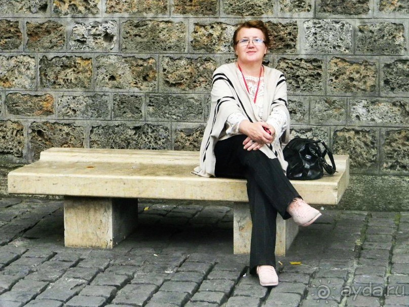 Первую набережную, не предназначенную для работы, в Париже построили еще в 16 веке. Это набережная Великих Августинцев длиной всего 354 метра