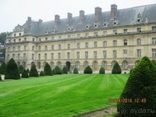 Женщинам запрещалось посещать Дом Инвалидов, а в больших спальнях постояльцам не разрешалось курить и есть. За нарушения существовала система наказаний от перевода на хлеб и воду, до отчисления из дома.