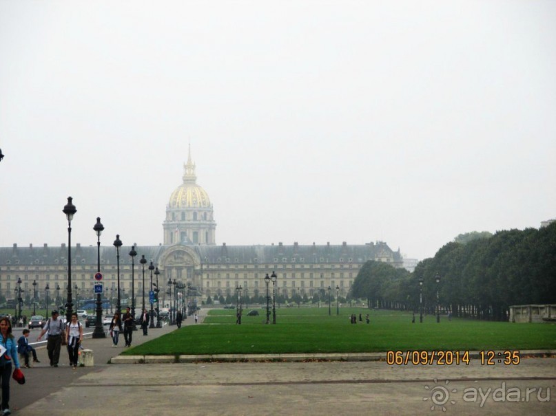 История этого грандиозного сооружения началась в 1670 году, когда король Франции Людовик XIV издал указ Дом Инвалидов Париж о начале строительства Дома Инвалидов