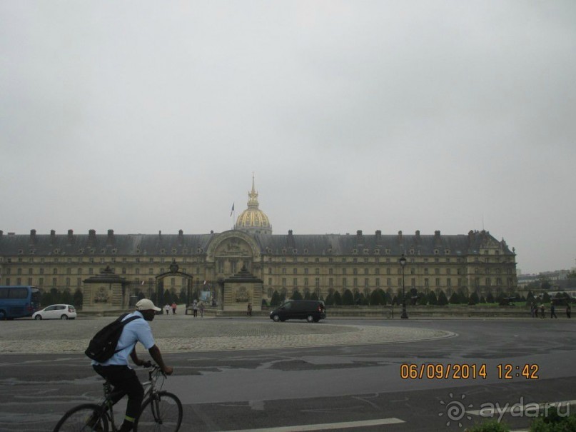 В то время после многочисленных войн в стране было много состарившихся, увечных да и просто слабых здоровьем бывших военнослужащих, которые ещё к тому же, в большинстве своём, были бедны