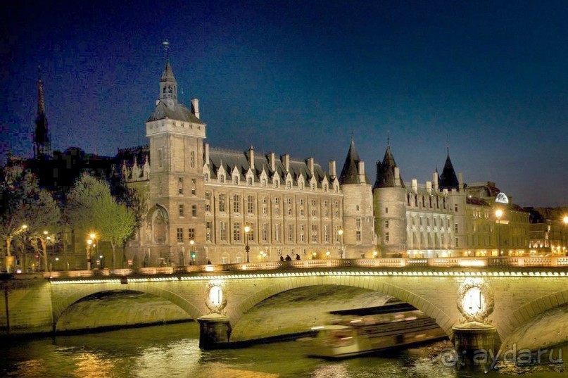 Альбом отзыва "Самостоятельно по Франции. Часть 1. Увидеть Париж и.....не умереть!"