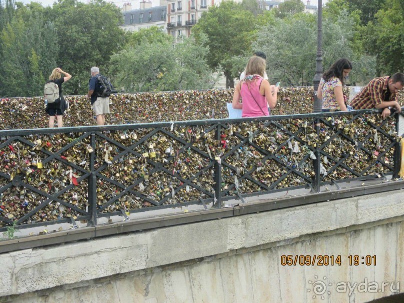 Альбом отзыва "Самостоятельно по Франции. Часть 1. Увидеть Париж и.....не умереть!"