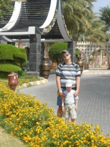 Без фанатизма и блеска, все скромно