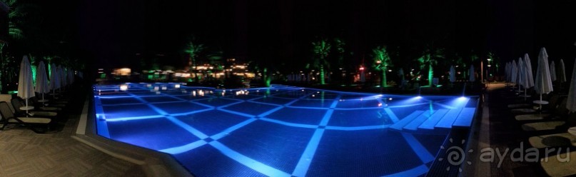 Crystal Tat Beach Golf Resort