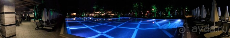 Crystal Tat Beach Golf Resort