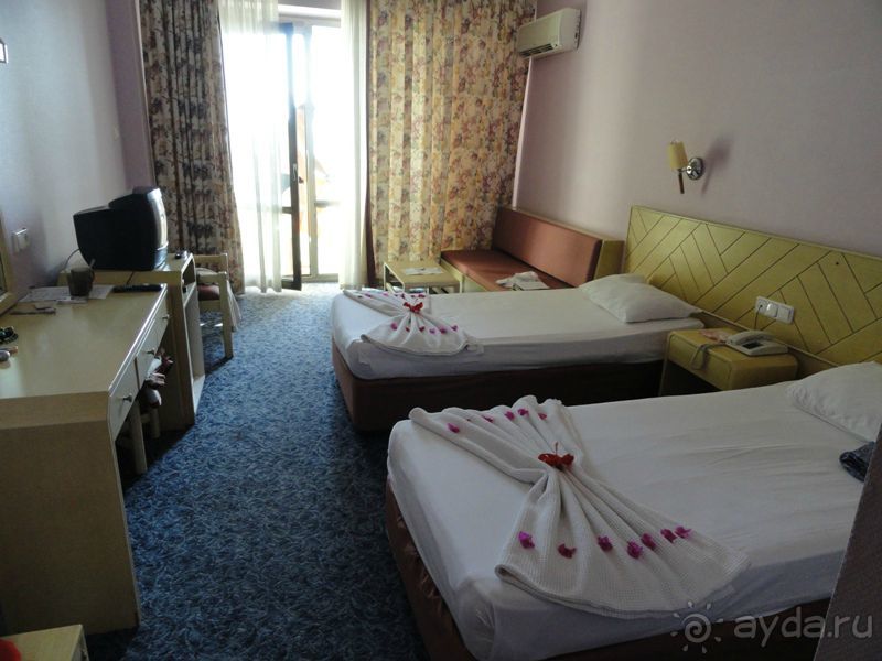 Заявленной "четвёрке" отель не соответствует