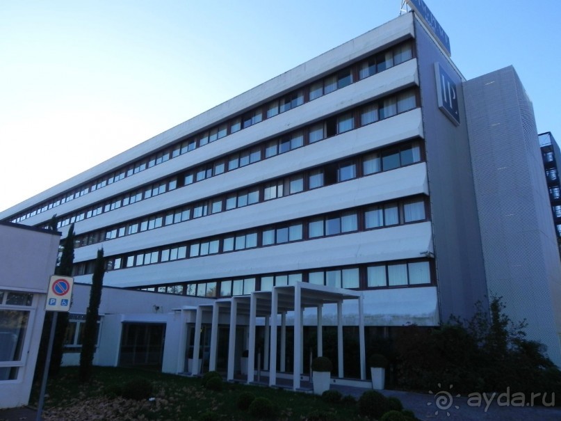 Туристический хаб в районе Болоньи