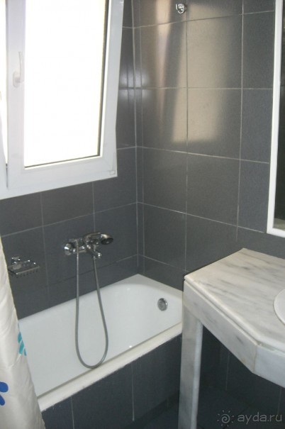 Что то в нём есть! Но чего то не хватает!)))