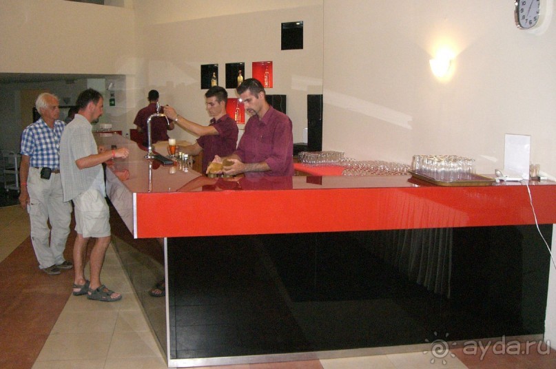 Что то в нём есть! Но чего то не хватает!)))