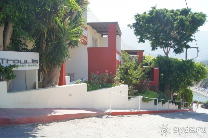 фото Troulis Apart