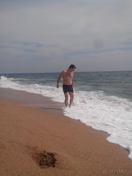 брожу по нашему пляжу