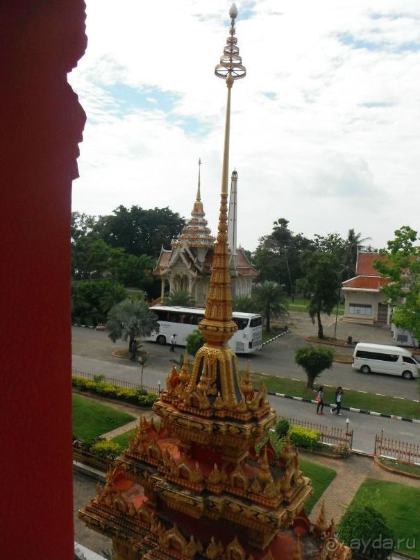 Очень протеворечивые впечатления...