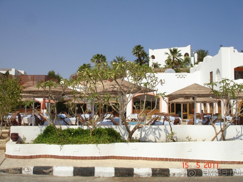 Чудесный "город-отель" на берегу залива Корал-бей