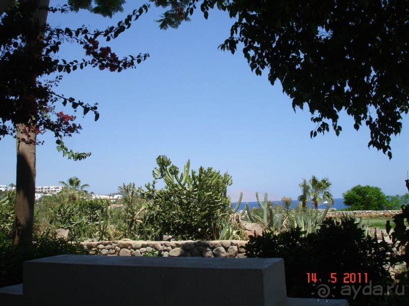 Чудесный "город-отель" на берегу залива Корал-бей