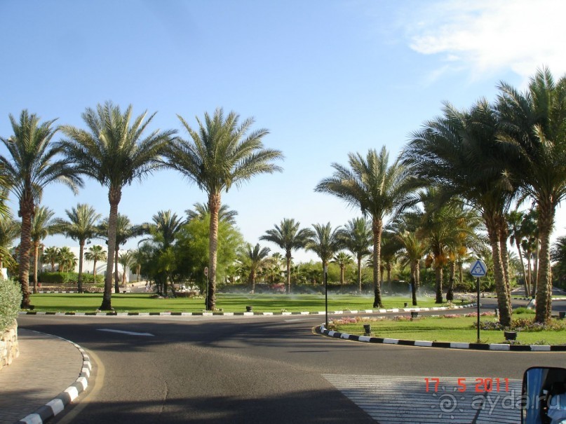 Чудесный "город-отель" на берегу залива Корал-бей