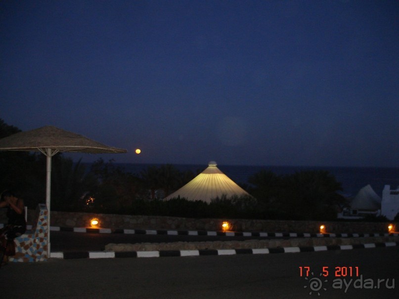 Чудесный "город-отель" на берегу залива Корал-бей