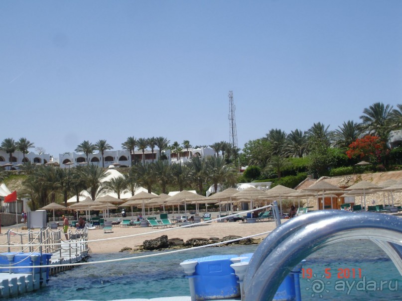 Чудесный "город-отель" на берегу залива Корал-бей