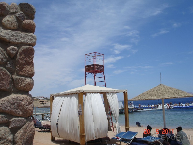 Чудесный "город-отель" на берегу залива Корал-бей