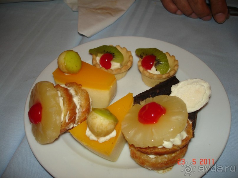 Чудесный "город-отель" на берегу залива Корал-бей