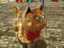 На детской площадке