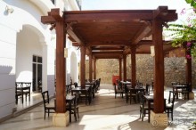 Соответствует 4 с большим натягом!