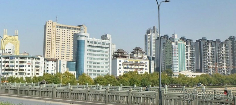 ЦЗИНЬХУА-город в субтропиках