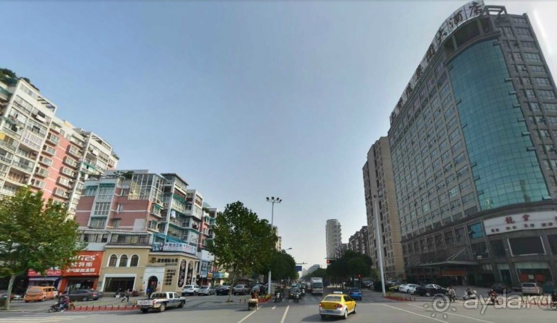 Альбом отзыва "ЦЗИНЬХУА-город в субтропиках"