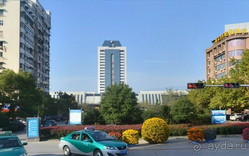 ЦЗИНЬХУА-город в субтропиках