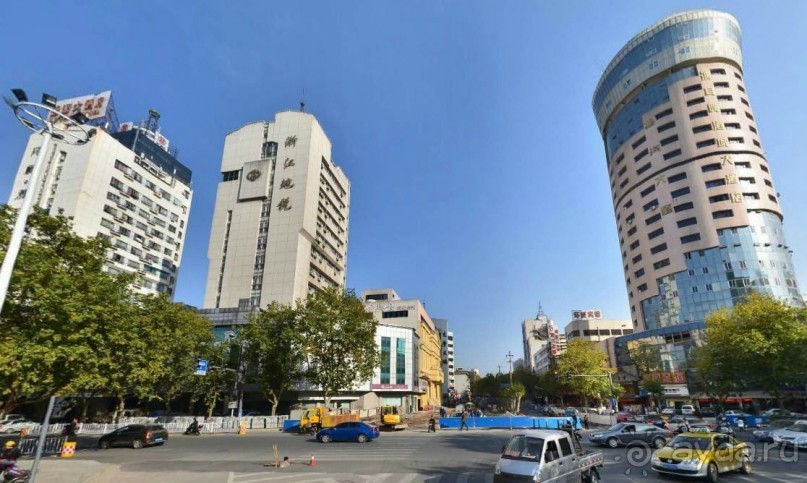 ЦЗИНЬХУА-город в субтропиках