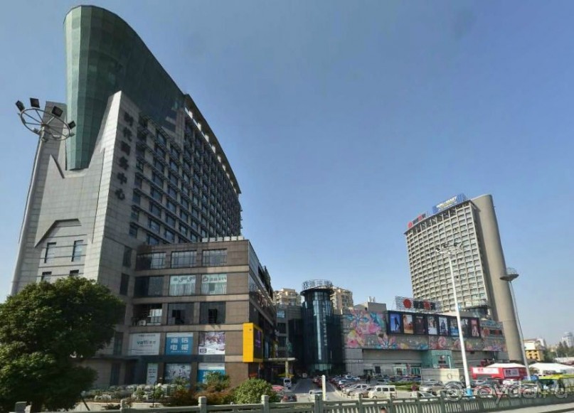 ЦЗИНЬХУА-город в субтропиках