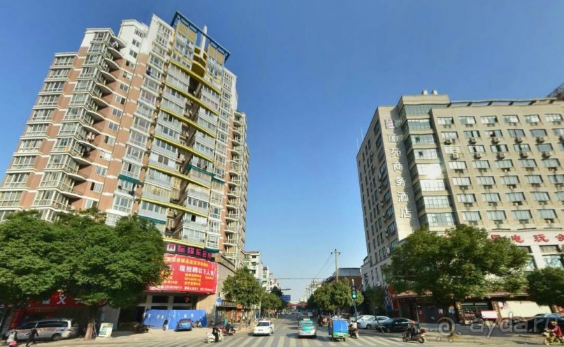 ЦЗИНЬХУА-город в субтропиках