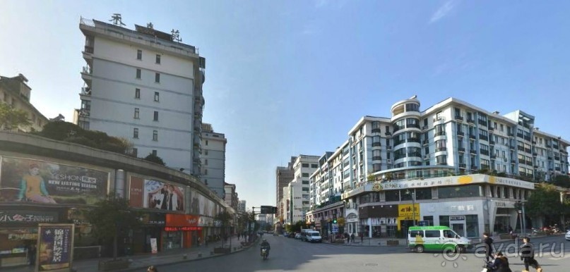 ЦЗИНЬХУА-город в субтропиках