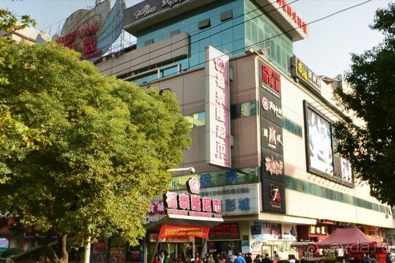 ЦЗИНЬХУА-город в субтропиках