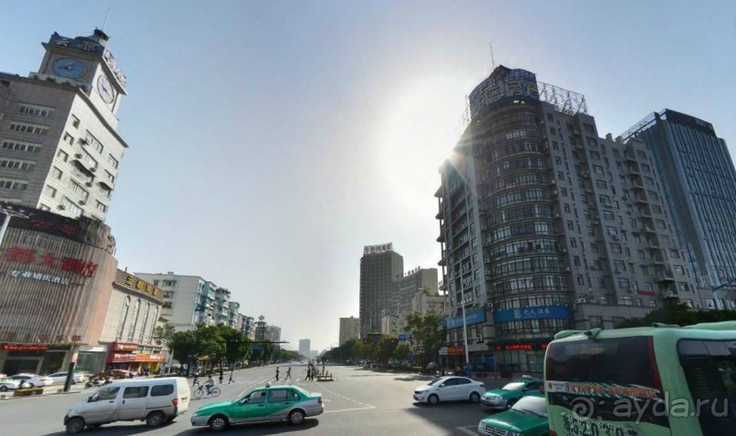 ЦЗИНЬХУА-город в субтропиках