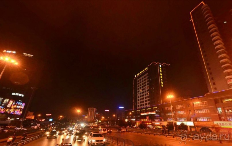 ЦЗИНЬХУА-город в субтропиках