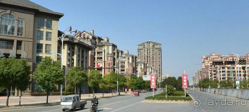 ЦЗИНЬХУА-город в субтропиках