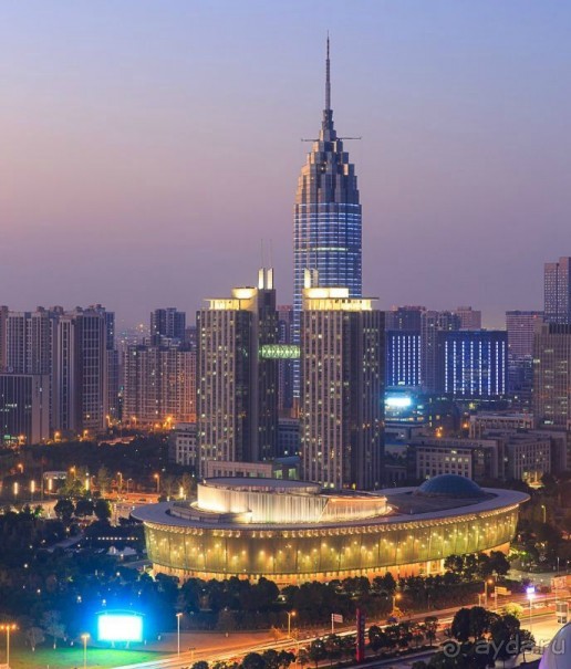 ЧАНЖОУ-"Драконовый Город" в Китае