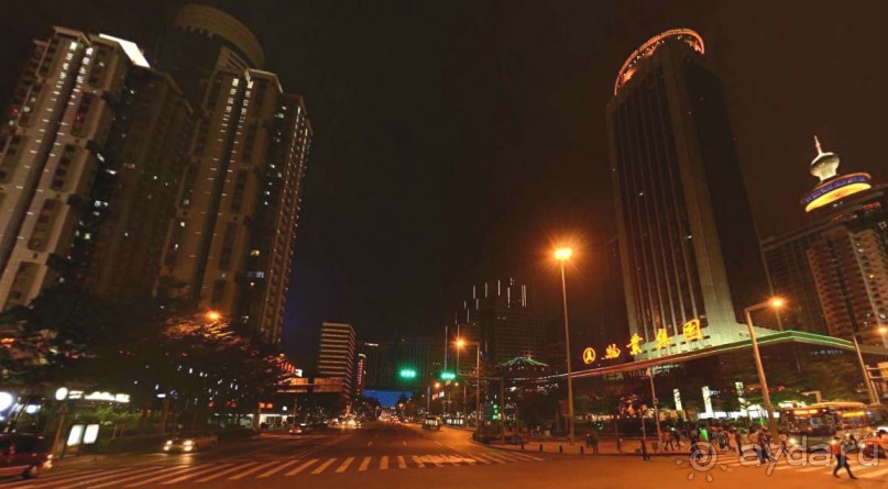 ШЭНЬЧЖЭНЬ-ч.2 ЦЕНТР (восток)