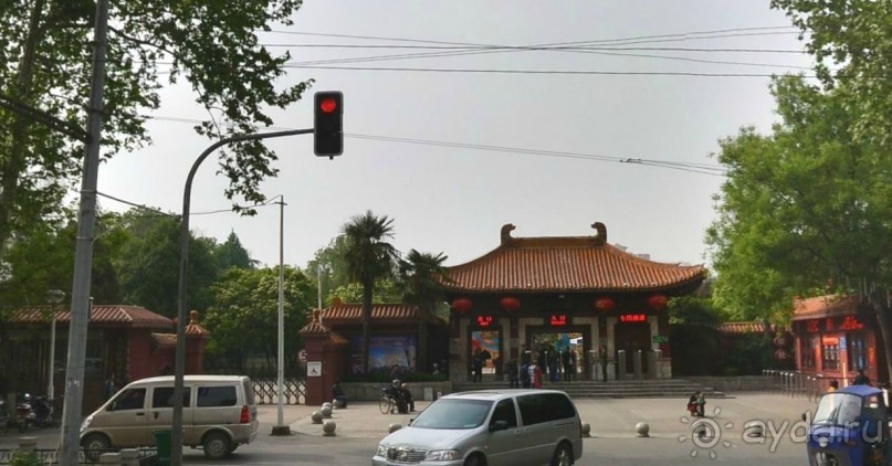 ЛОЯН-древняя столица Китая