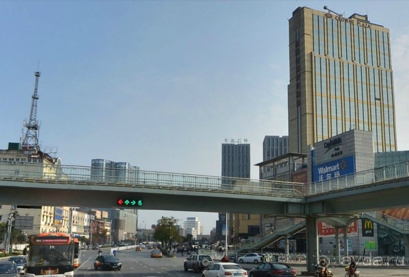 УХУ-центр автомобилестроения в Китае