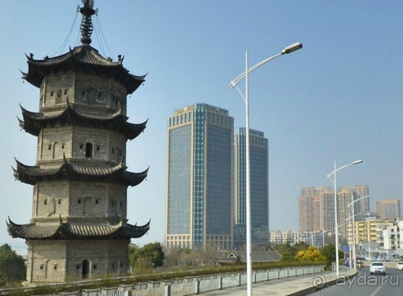 УХУ-центр автомобилестроения в Китае