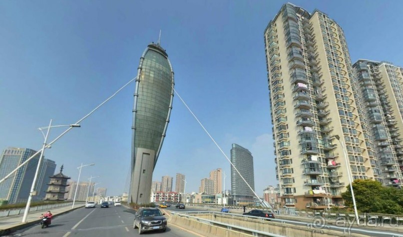 УХУ-центр автомобилестроения в Китае